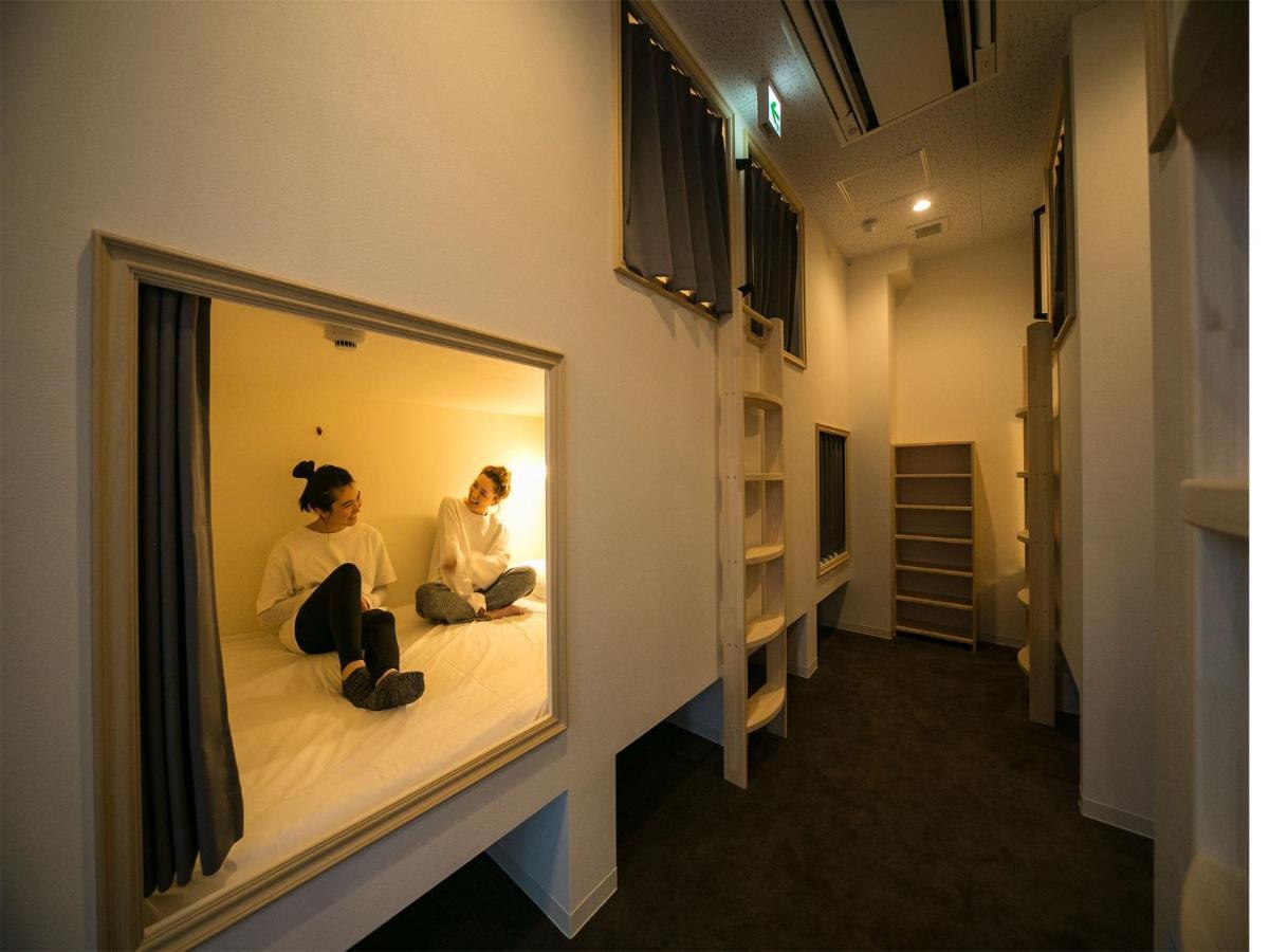 The Micro Museum Aoyama